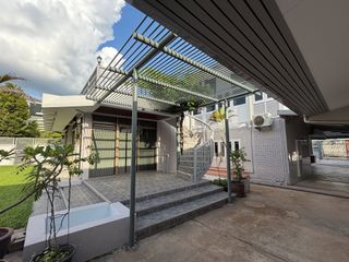 For rent 5 ベッドルーム house in Chatuchak, Bangkok