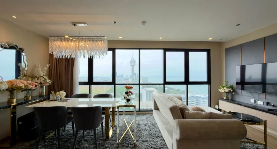 For sale 2 ベッドルーム condo in Bang Lamung, Chonburi