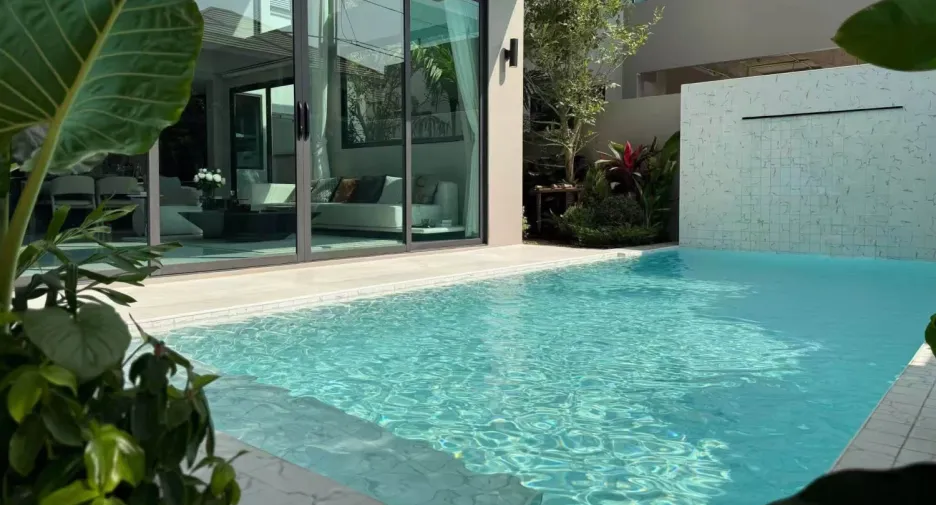 For sale 5 bedrooms villa in Bang Lamung, Chonburi