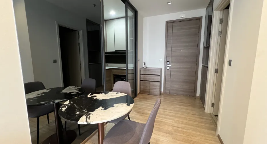 À vendre 1 chambre condo à Phaya Thai, Bangkok