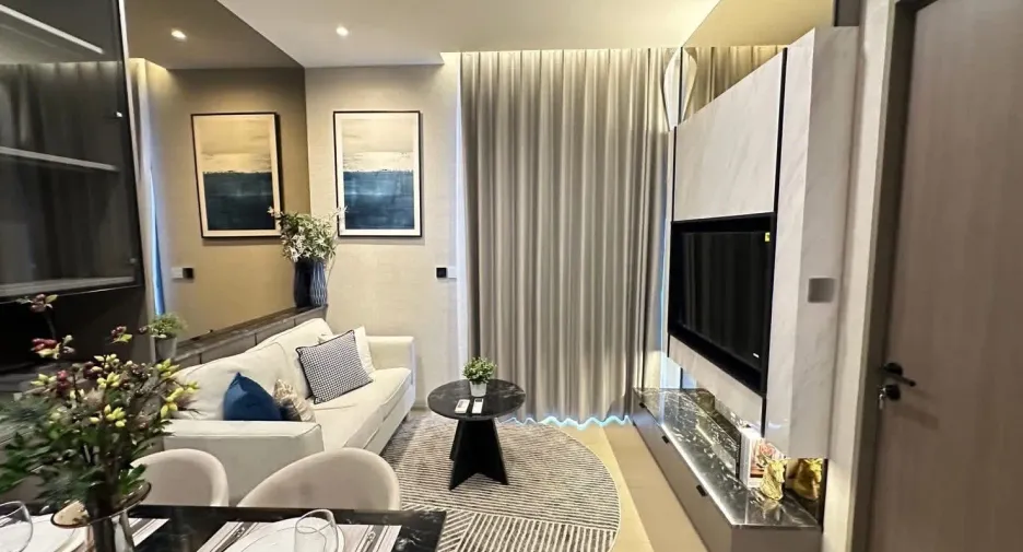 For rent 1 bed condo in Ratchathewi, Bangkok