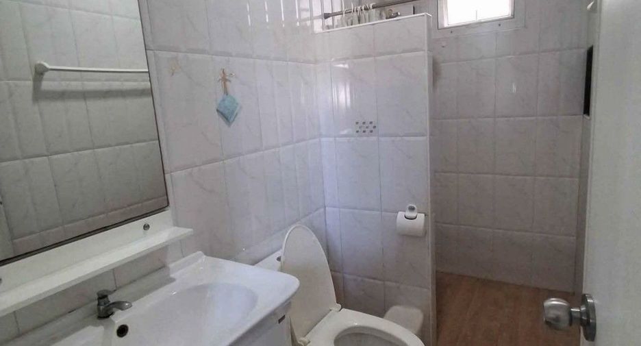 Casa en venta de 3 habitaciones en San Sai, Chiang Mai