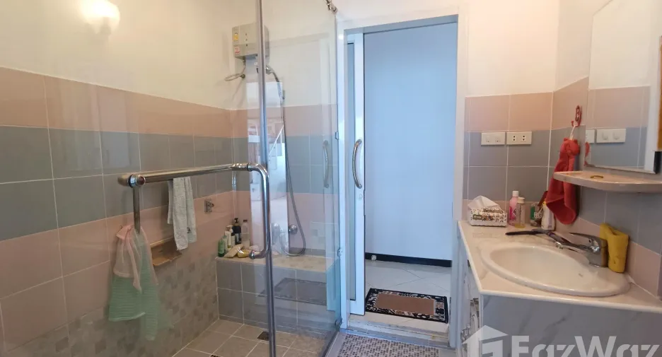 Wohnung zum Kauf mit 2 Zimmer in Mueang Rayong, Rayong