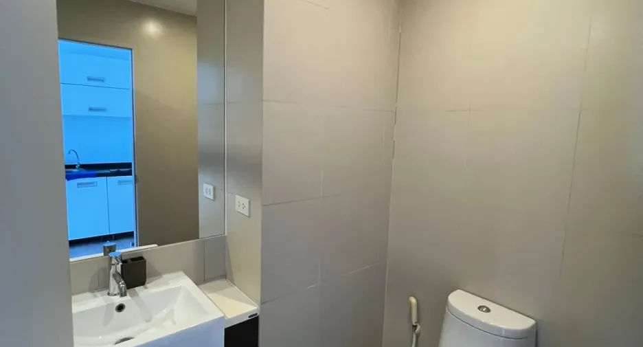 À vendre studio condo à Watthana, Bangkok