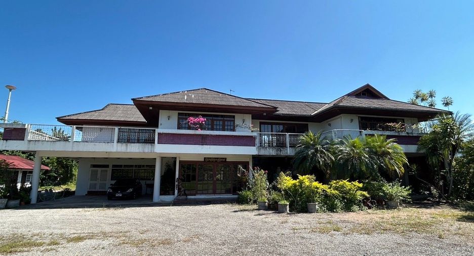 Casa en alquiler de 10 habitaciones en Mae Rim, Chiang Mai