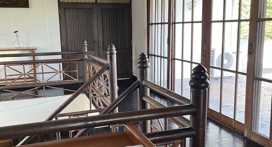 Casa en alquiler de 10 habitaciones en Mae Rim, Chiang Mai