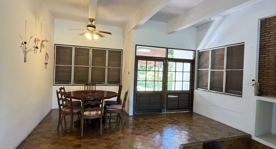 Casa en alquiler de 10 habitaciones en Mae Rim, Chiang Mai