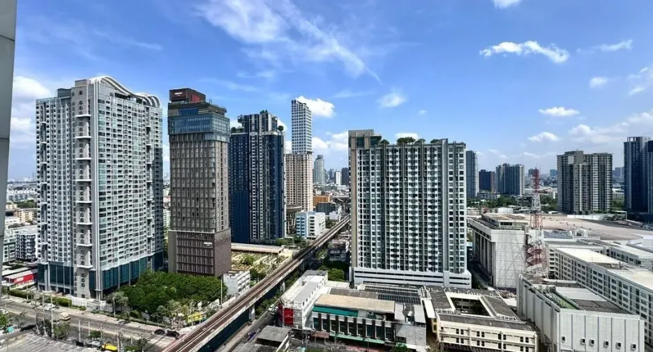 For rent and for sale 1 bed condo in Phra Khanong, Bangkok