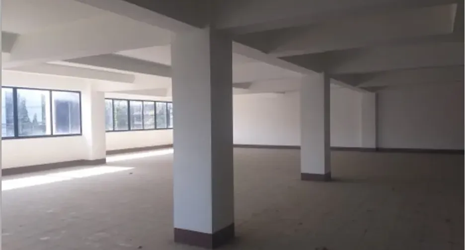 For rent 4 bedrooms condo in Mueang Chiang Mai, Chiang Mai