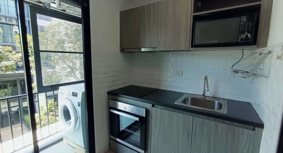 Wohnung zum Kauf und zur Miete mit 2 Zimmer in Bang Na, Bangkok