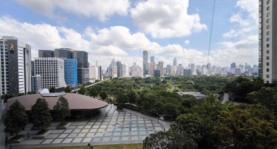 Wohnung zur Miete mit 2 Zimmer in Bang Rak, Bangkok