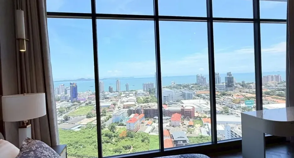 For sale 3 bedrooms condo in Bang Lamung, Chonburi