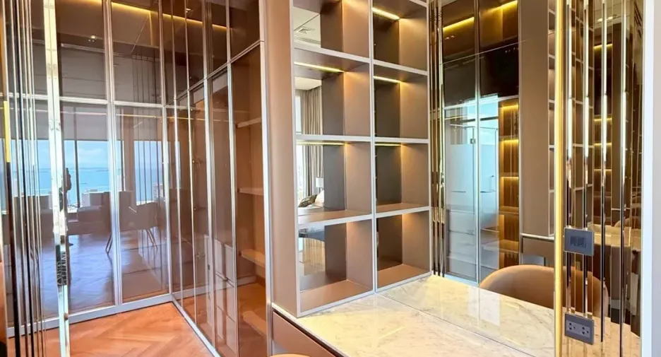 For sale 3 bedrooms condo in Bang Lamung, Chonburi