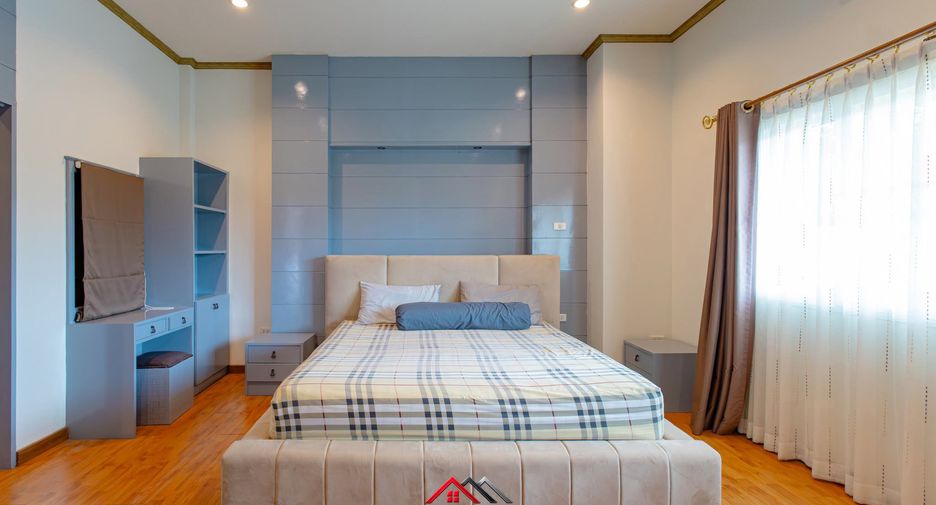 For sale 3 bedrooms house in Bang Lamung, Chonburi
