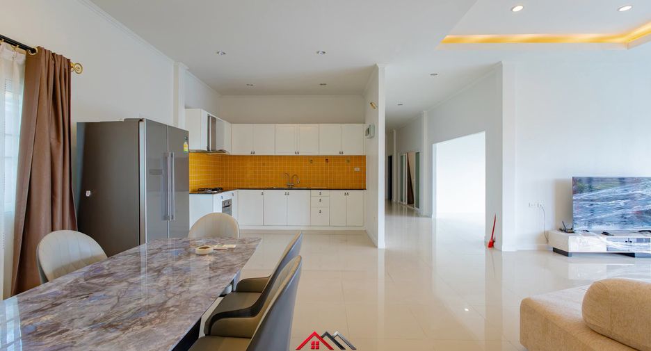 For sale 3 bedrooms house in Bang Lamung, Chonburi