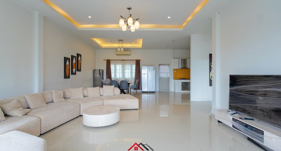 For sale 3 bedrooms house in Bang Lamung, Chonburi
