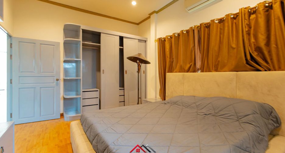 For sale 3 bedrooms house in Bang Lamung, Chonburi