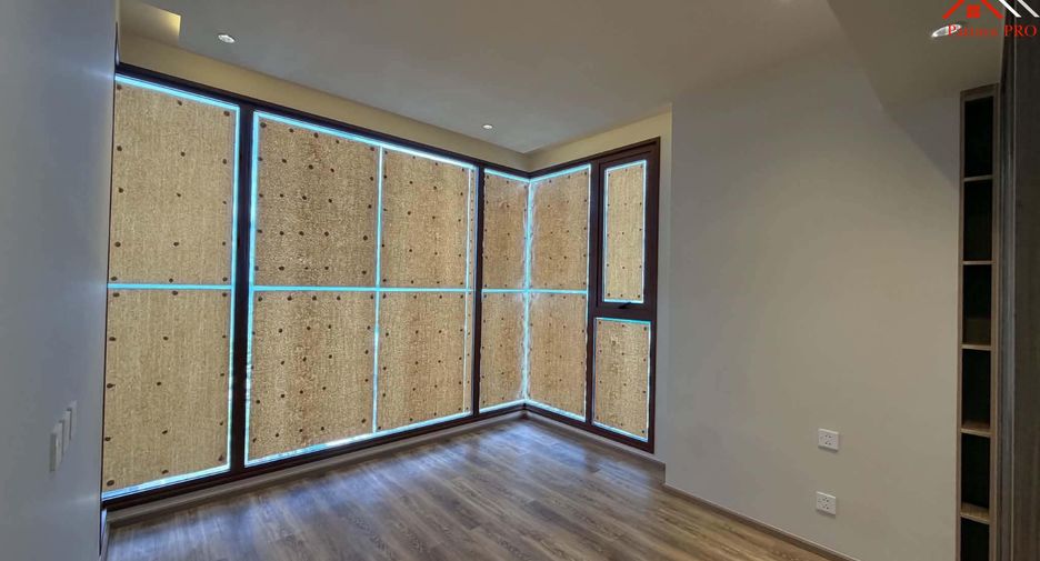À vendre 2 chambres condo 