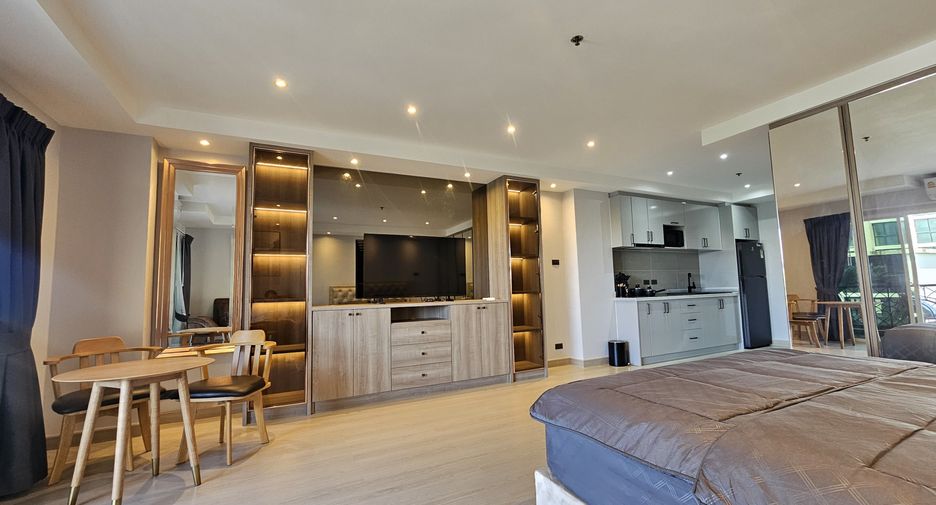 For sale studio condo in Jomtien, Pattaya