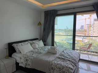 À louer studio condo à Bang Lamung, Chonburi