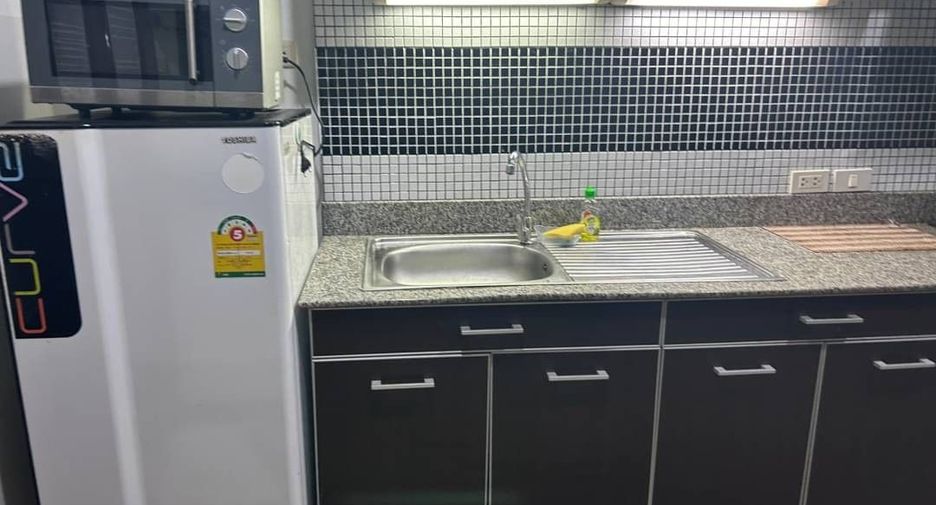 À louer studio condo à Bang Lamung, Chonburi