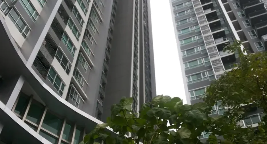 For rent 1 bed condo in Huai Khwang, Bangkok