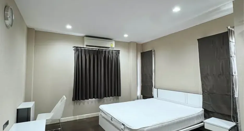 Casa en venta y en alquiler de 3 habitaciones en San Sai, Chiang Mai