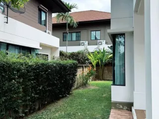 Casa en venta y en alquiler de 3 habitaciones en San Sai, Chiang Mai