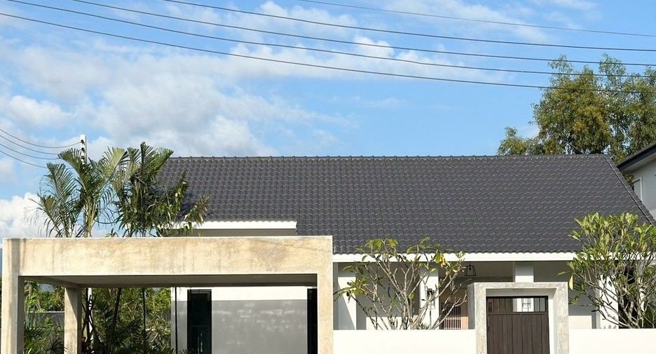 Casa en venta de 3 habitaciones en San Sai, Chiang Mai