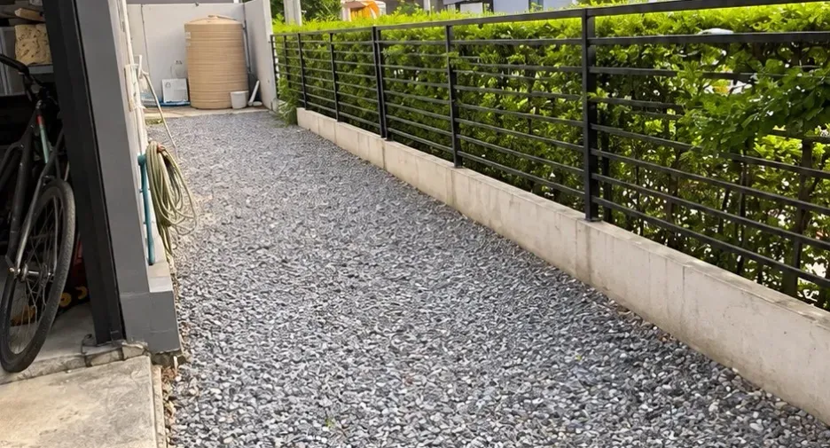 For sale and for rent 3 bedrooms house in Wang Thonglang, Bangkok