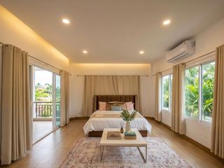 Villa zum Kauf und zur Miete mit 4 Zimmer in Mueang Phuket, Phuket