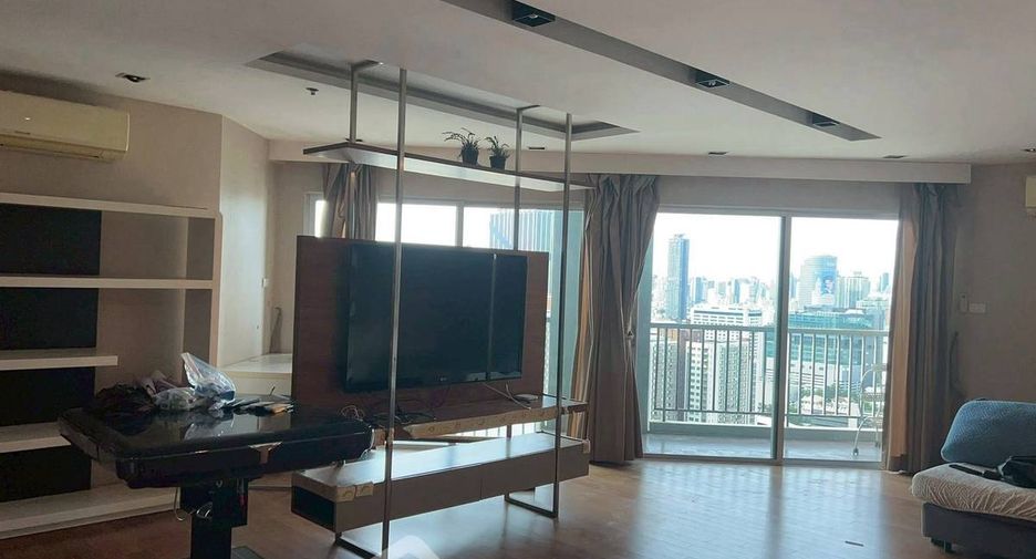 For sale 6 ベッドルーム condo in Huai Khwang, Bangkok