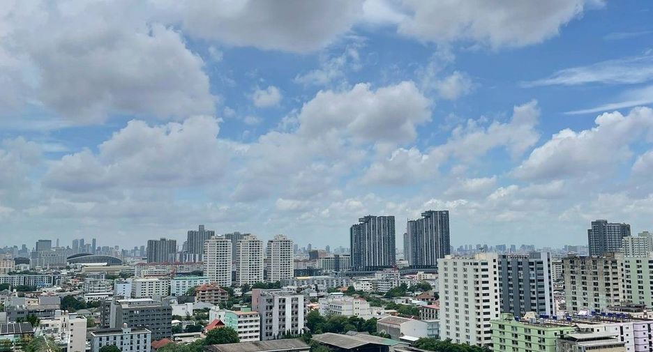 À vendre 3 chambres condo à Bang Kapi, Bangkok