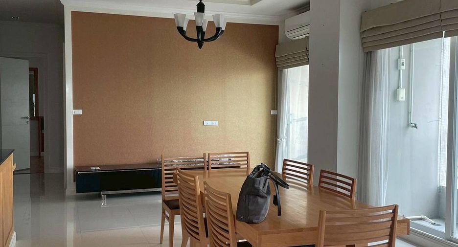À vendre 3 chambres condo à Bang Kapi, Bangkok