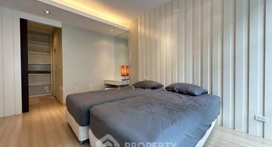 À louer et à vendre 2 chambres condo à Bang Kapi, Bangkok
