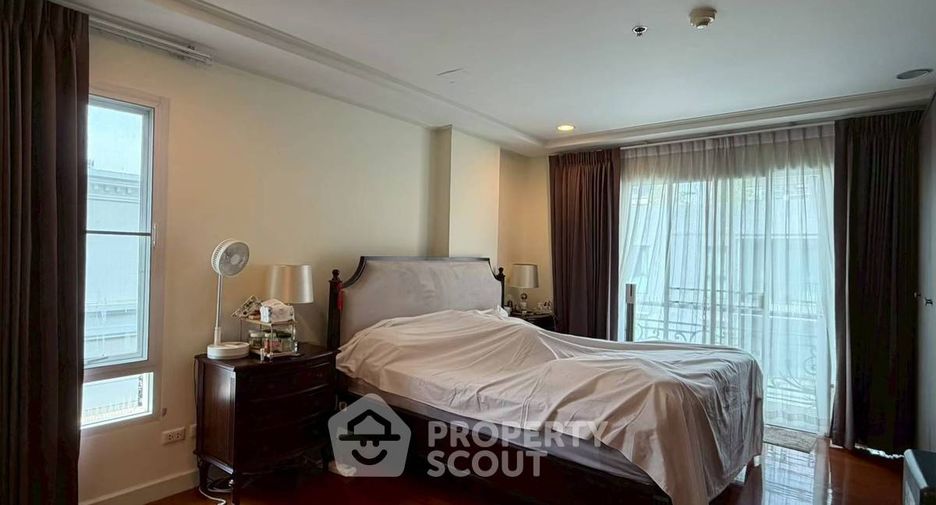 Condo en venta de 3 habitaciones en Khlong Toei, Bangkok