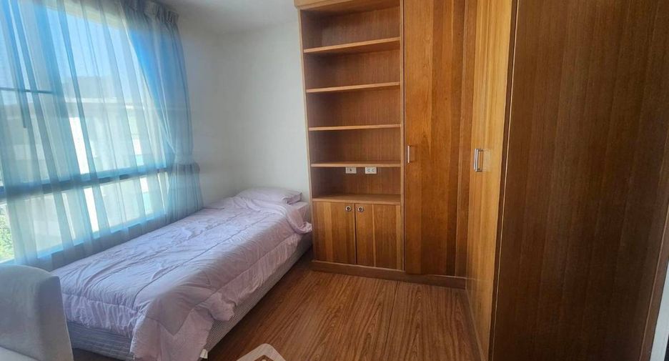 For sale 2 bedrooms condo in Khlong Toei, Bangkok