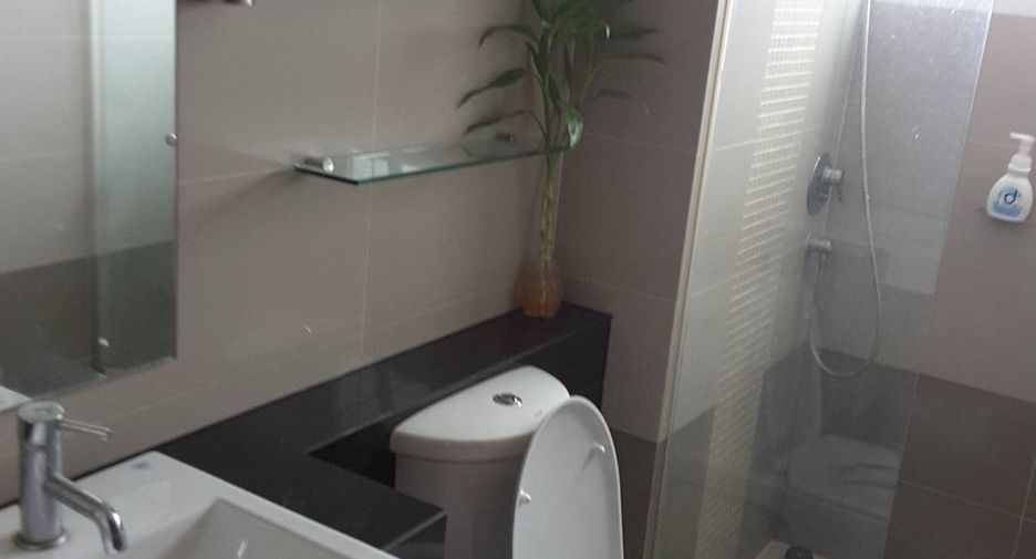 For rent 2 bedrooms condo in Bang Kho Laem, Bangkok