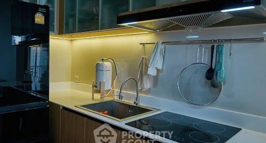 For rent 2 bedrooms condo in Chatuchak, Bangkok