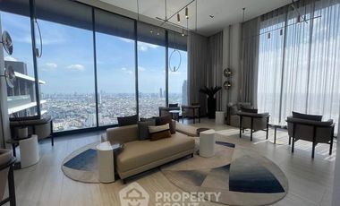 For rent 2 bedrooms condo in Khlong San, Bangkok