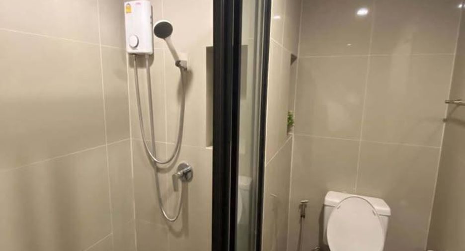 For sale 1 bed condo in Watthana, Bangkok