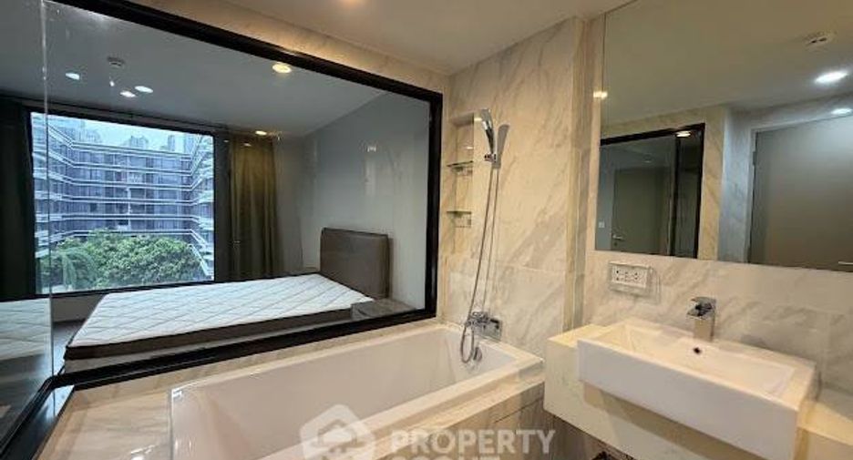 For rent 1 bed condo in Khlong Toei, Bangkok