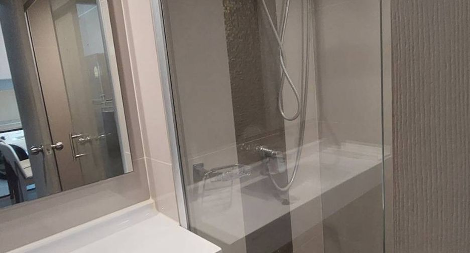 Wohnung zur Miete mit 2 Zimmer in Phra Khanong, Bangkok