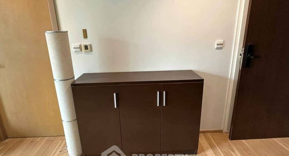 Condo en alquiler de 1 habitaciones en Khlong Toei, Bangkok