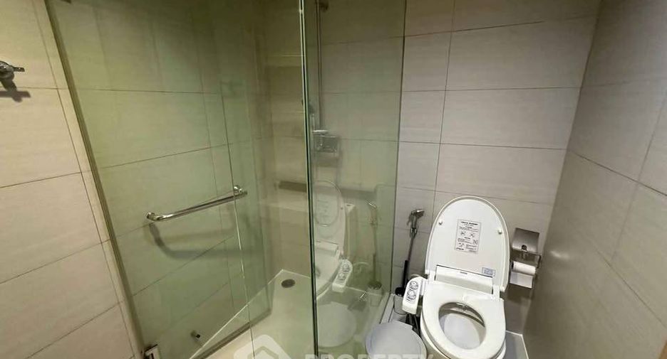Condo en alquiler de 1 habitaciones en Khlong Toei, Bangkok