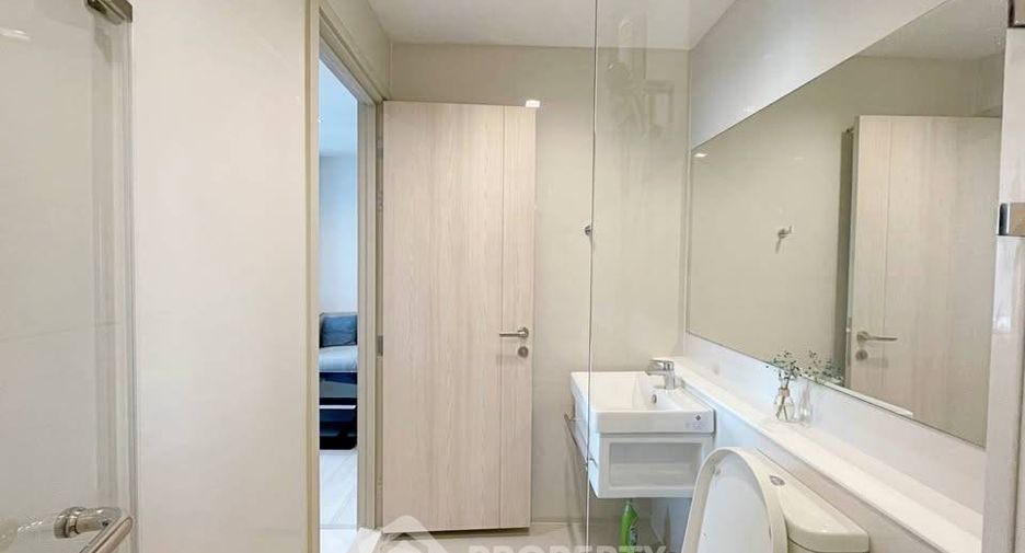 Wohnung zur Miete mit 1 Zimmer in Pathum Wan, Bangkok