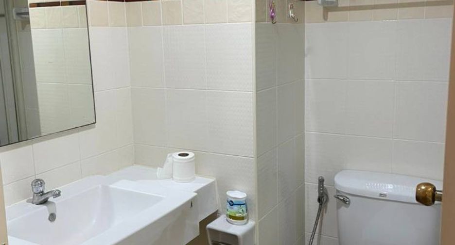 For sale 1 bed condo in Yan Nawa, Bangkok