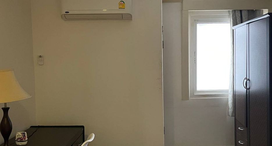 For rent and for sale 2 bedrooms condo in Watthana, Bangkok