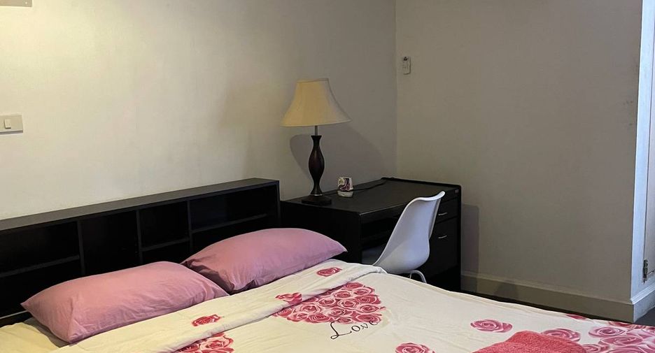 For rent and for sale 2 bedrooms condo in Watthana, Bangkok