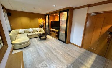 For sale 3 bedrooms condo in Bang Rak, Bangkok
